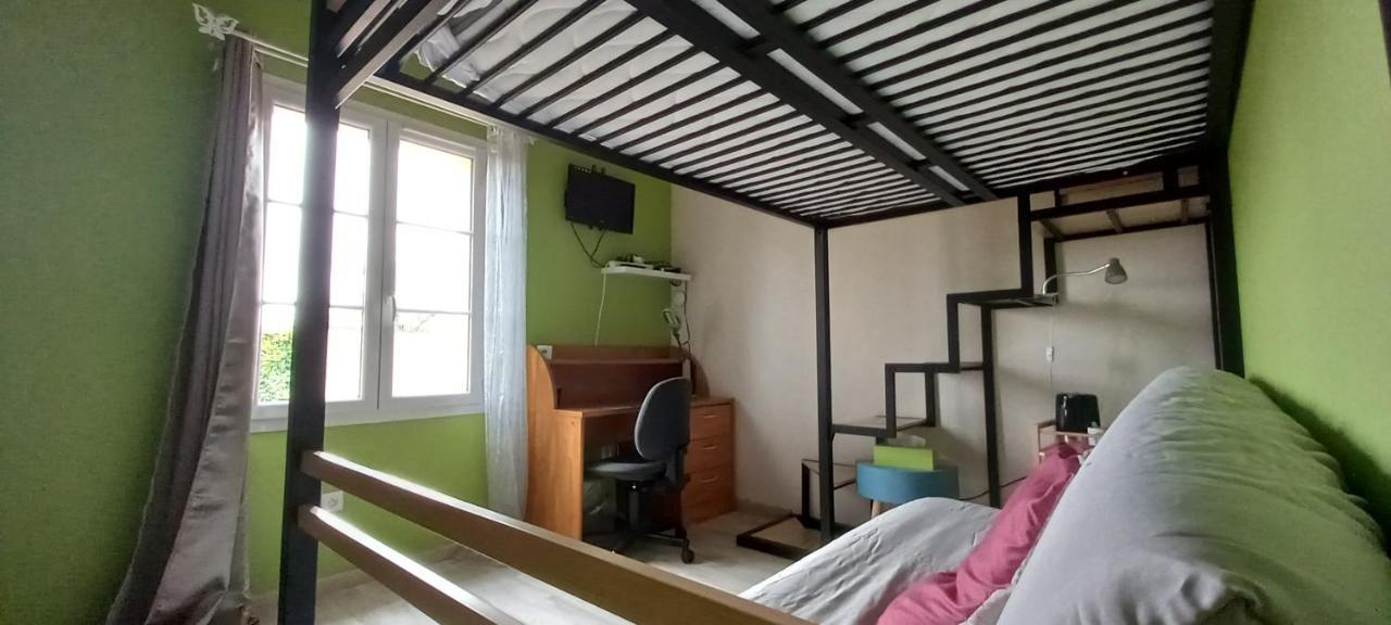 Chambre Familiale Dans Maison Au Calme Segonzac  Zewnętrze zdjęcie